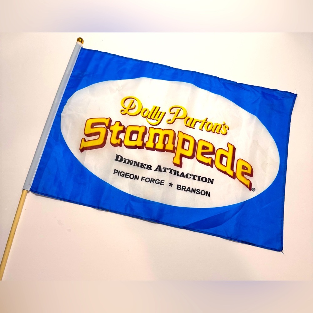 Dolly Parton’s Stampede Restaurant Branson Pigeon Forge Souvenir Flag Excellent